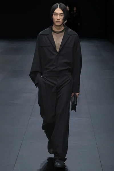 Look 61